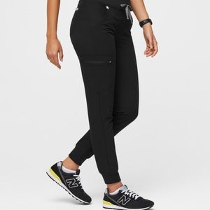 FIGS Zamora Jogger - large tall